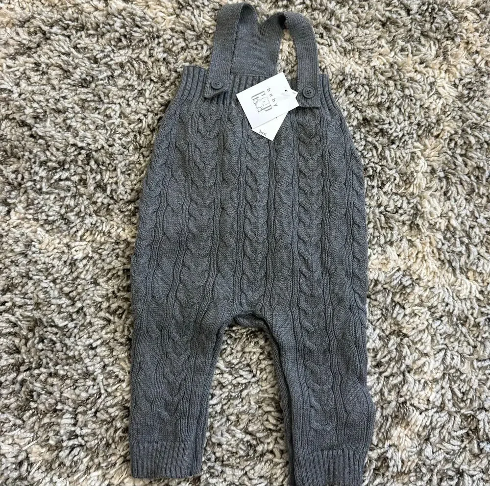 NWT Baby Gap Cable Knit  Sweater Overalls Romper  3-6 Months
